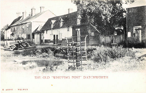 datchworth-whipping-post