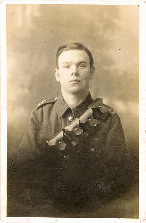 Picture of young soldier by Henry Bray, Hemel Hempstead, c1917