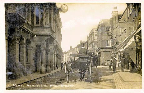 hemel-hempstead-high-st-horse-trap