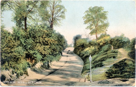 Title: Hitchin Hill, Hitchin - Publisher: Blum & Degen, Kromo series 21833 - Posted 1907