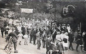 Church Parade, Rickmansworth, by Albert Arthur Darrah