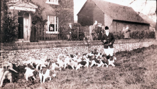 Hunt at Heath Farm, Bernards Heath, St Albans, probably 1911