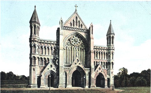 Title: St Albans Abbey - Publisher: ? - unused circa 1905 [Reproduced with border trimmed]