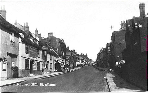 Text: Holywell Road, St Albans - Publisher: ? - Date unknown ?1920s?