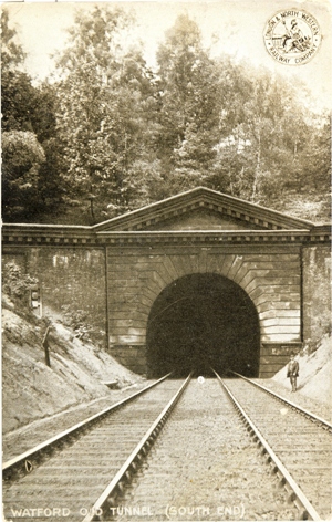 watford-railway-tunnel-02
